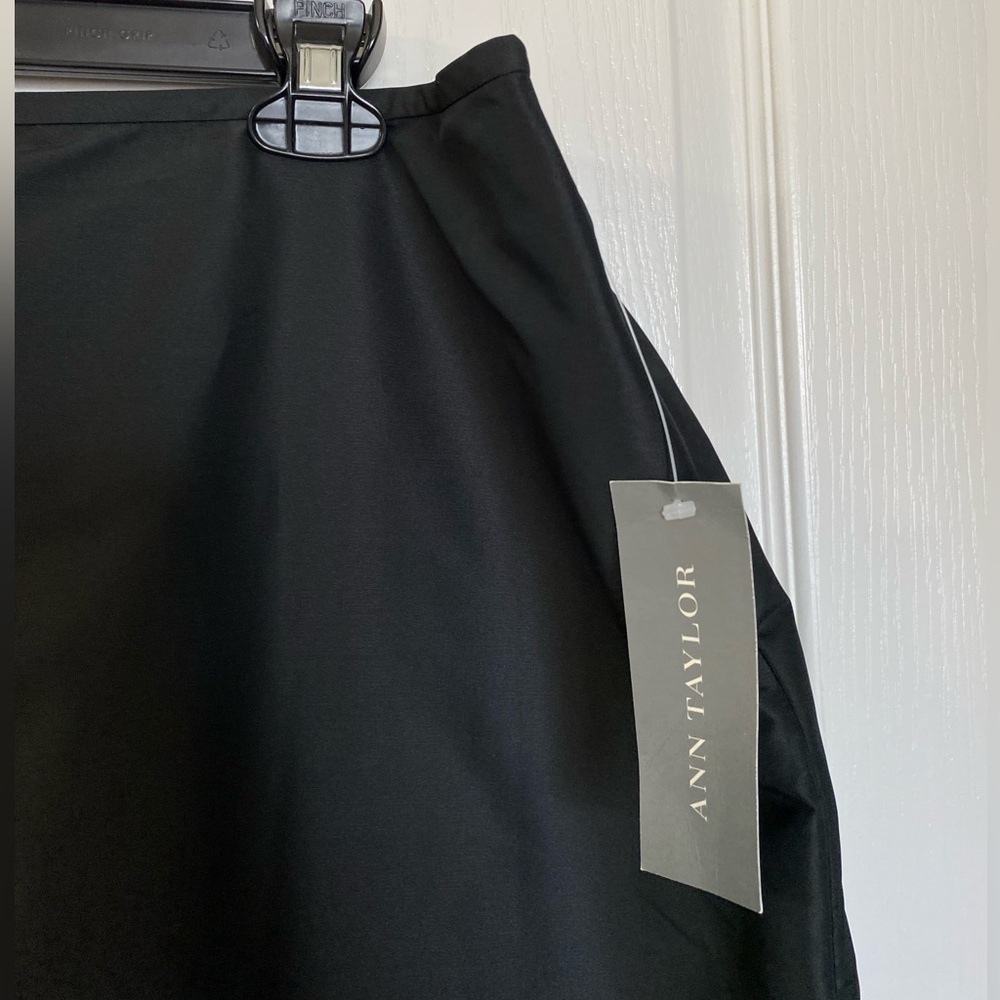 Ann Taylor Sheath Skirt